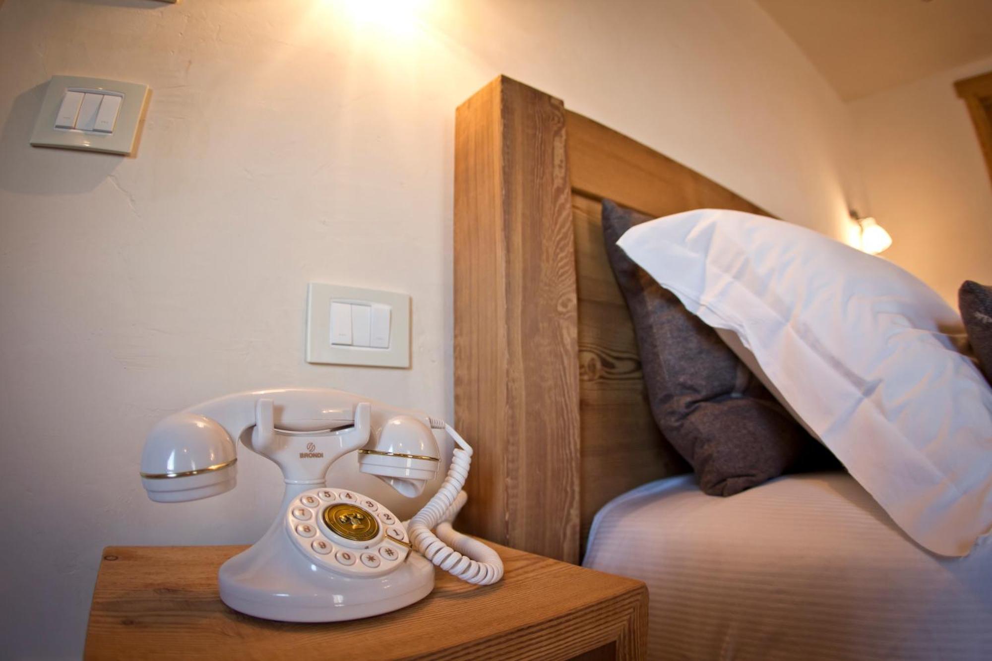 Le Petit Relais Otel Valpelline Dış mekan fotoğraf