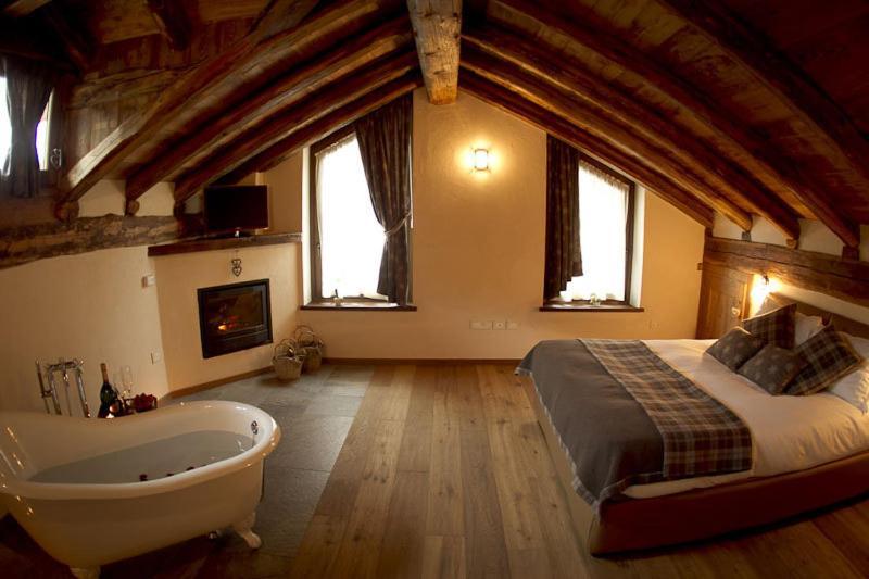 Le Petit Relais Otel Valpelline Oda fotoğraf