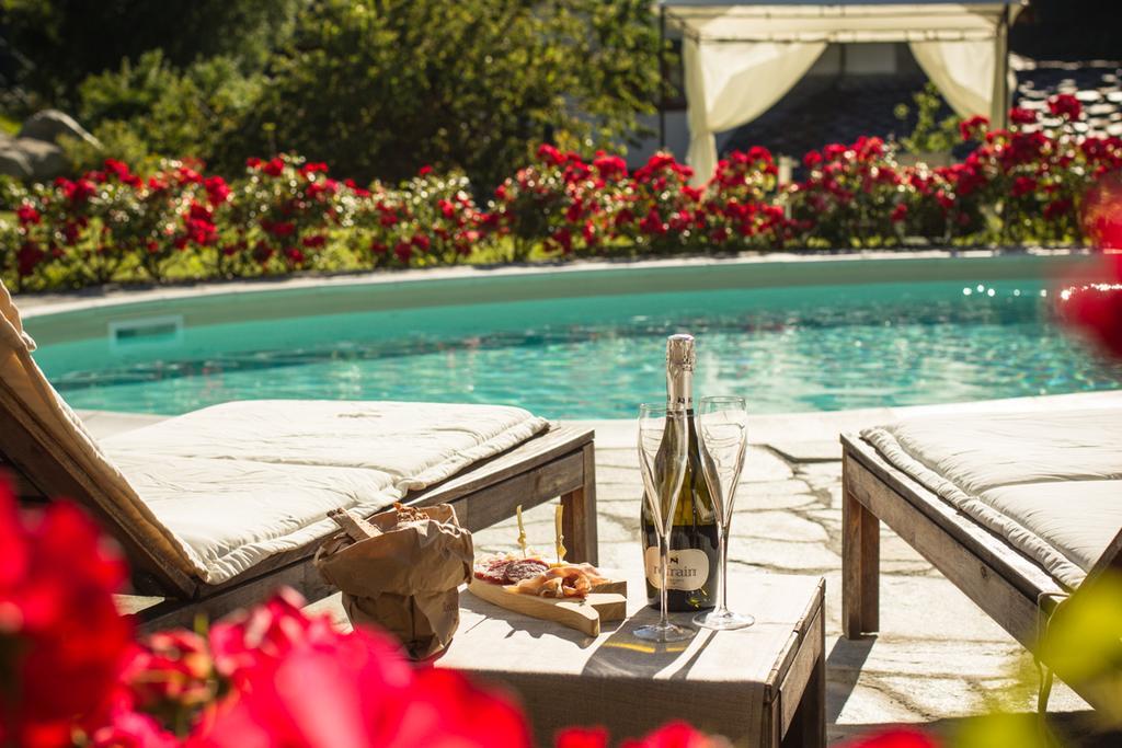 Le Petit Relais Otel Valpelline Dış mekan fotoğraf